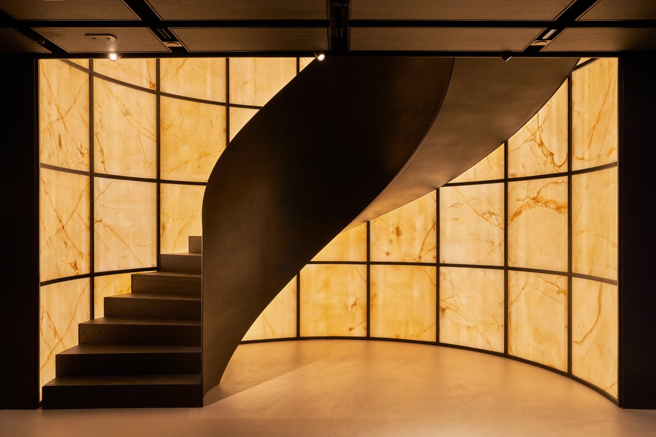  Crafting Time: When Design Shapes Movement 