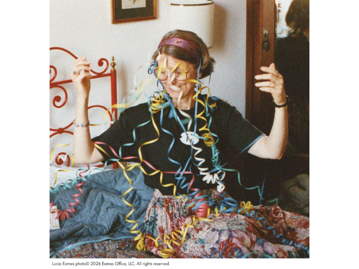 "Rendere sacro il quotidiano" - Colezzione di tappeti Lucia Eames