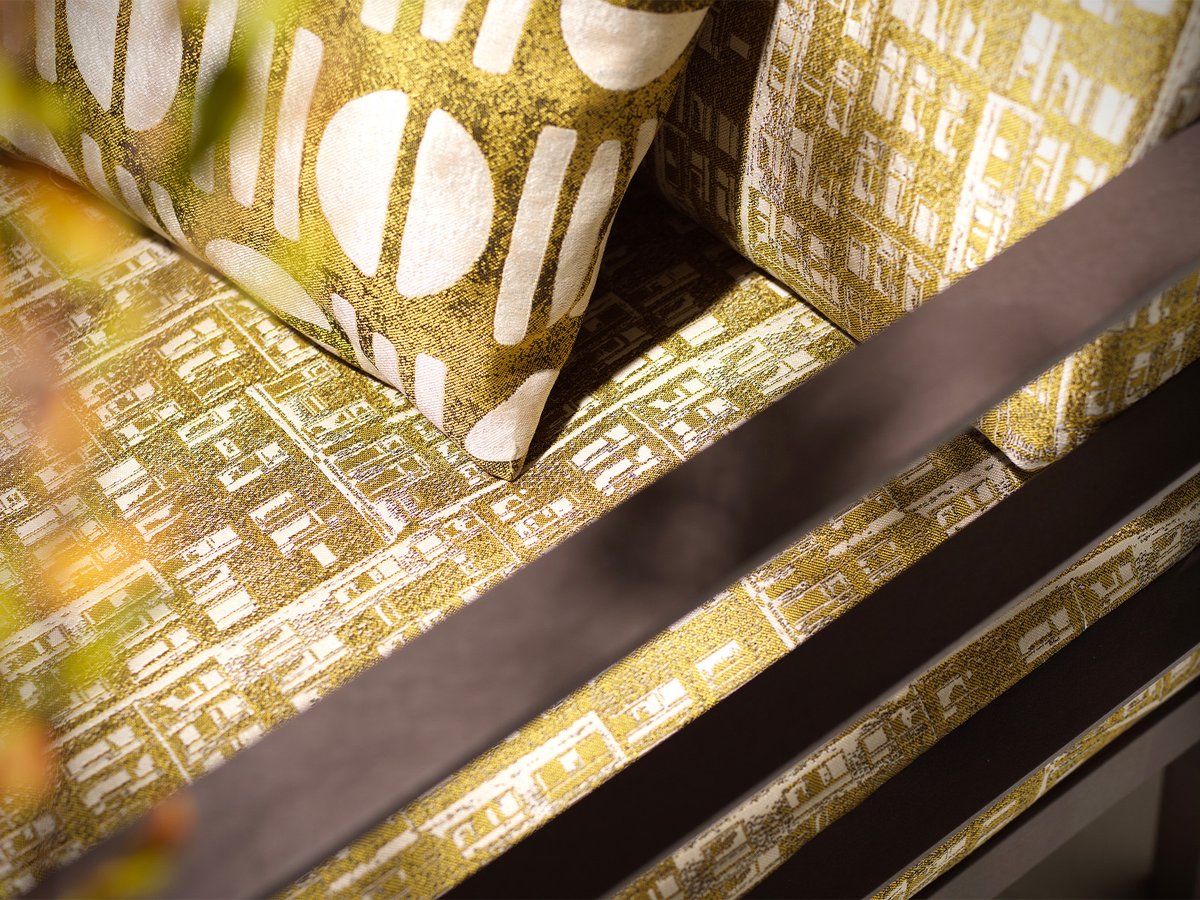 LUMIÈRE - Architetture tessili in dialogo con la luce