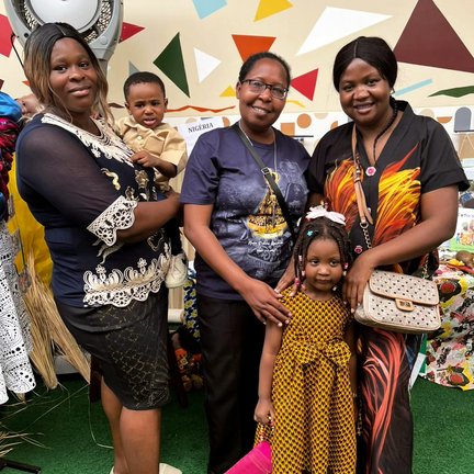 La Exposición de las Naciones en el Centro Social Infantil