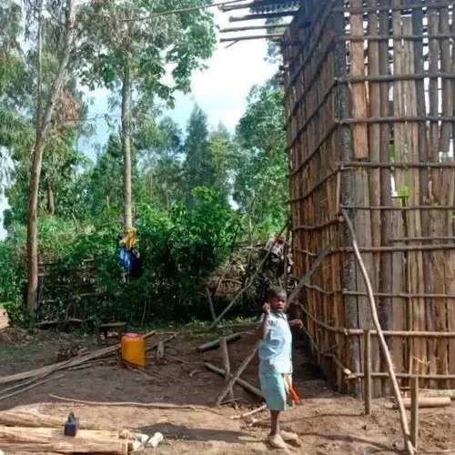 Una nuova casa per Ergicho, Kibinesh e i loro figli