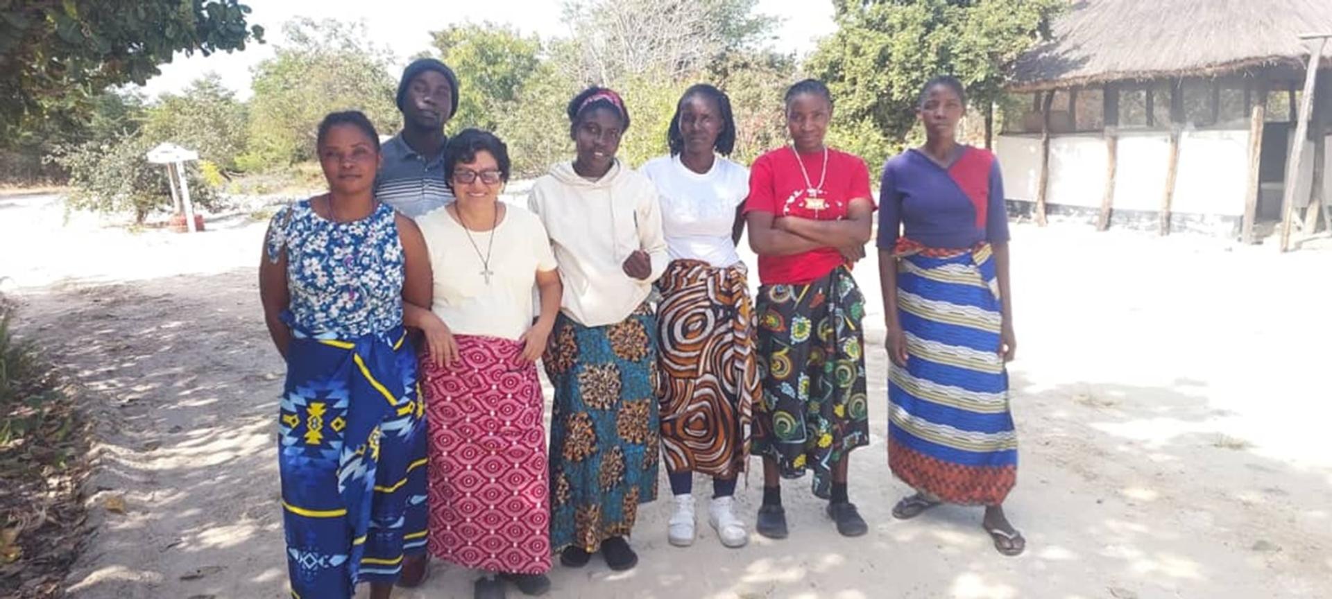 SERVIRE E ACCOMPAGNARE