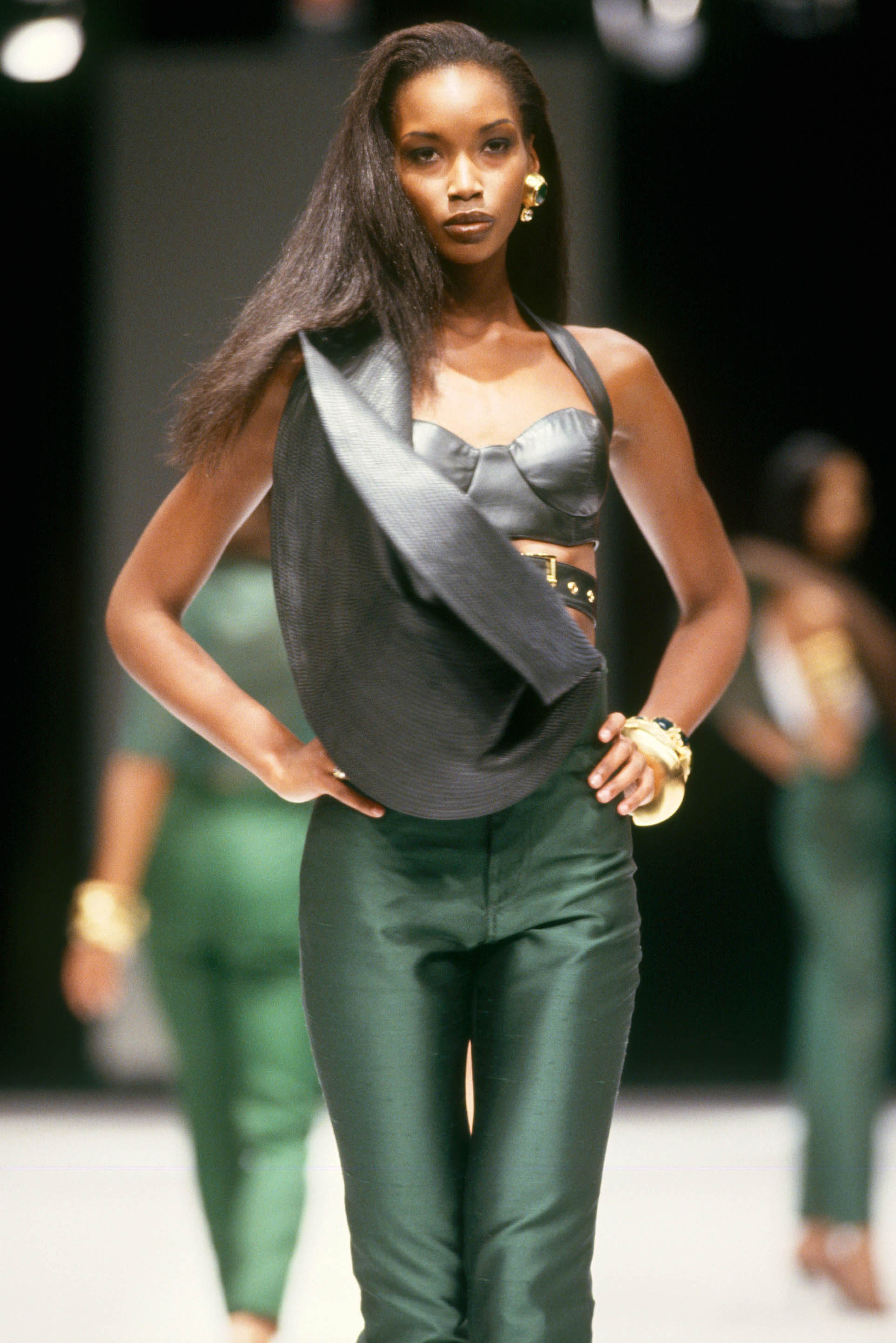 Gianfranco Ferré Prêt-à-porter Donna Primavera/Estate 1993, Look n. 144. Modella Beverly Peele.