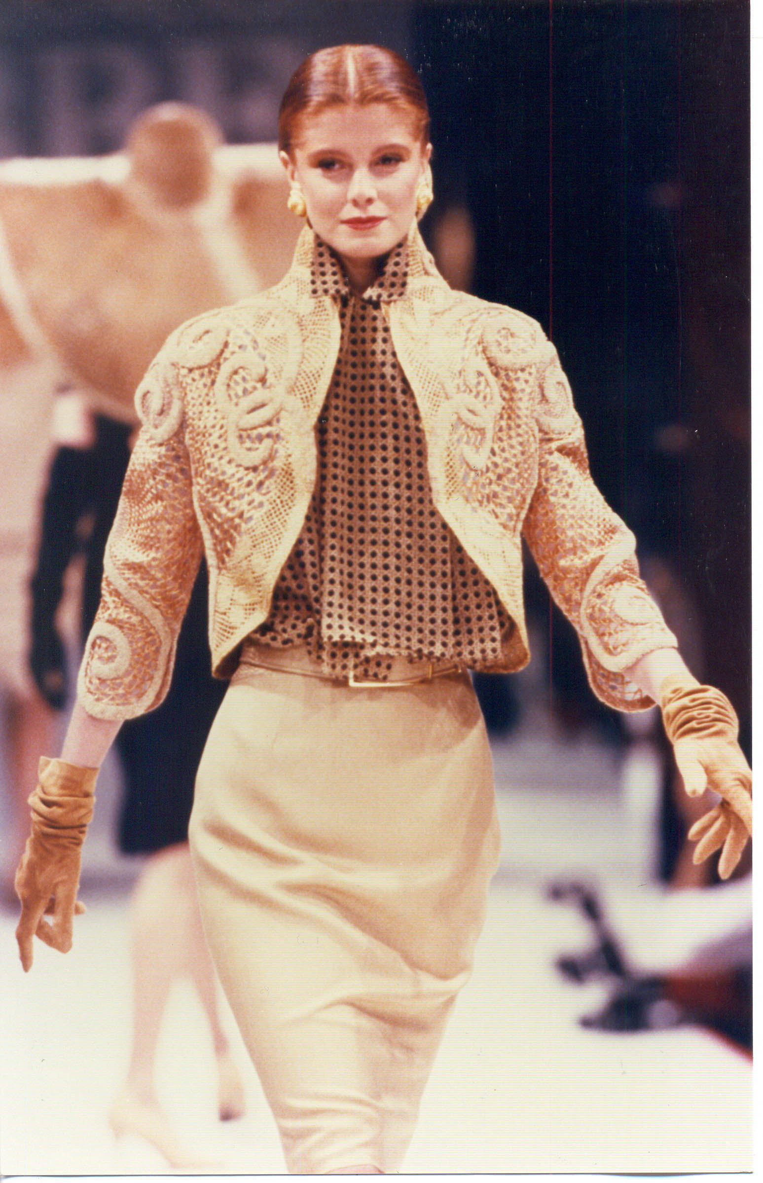Gianfranco Ferré Alta Moda Primavera/Estate 1989, Look n. 2, modella Nicoletta Rossi.