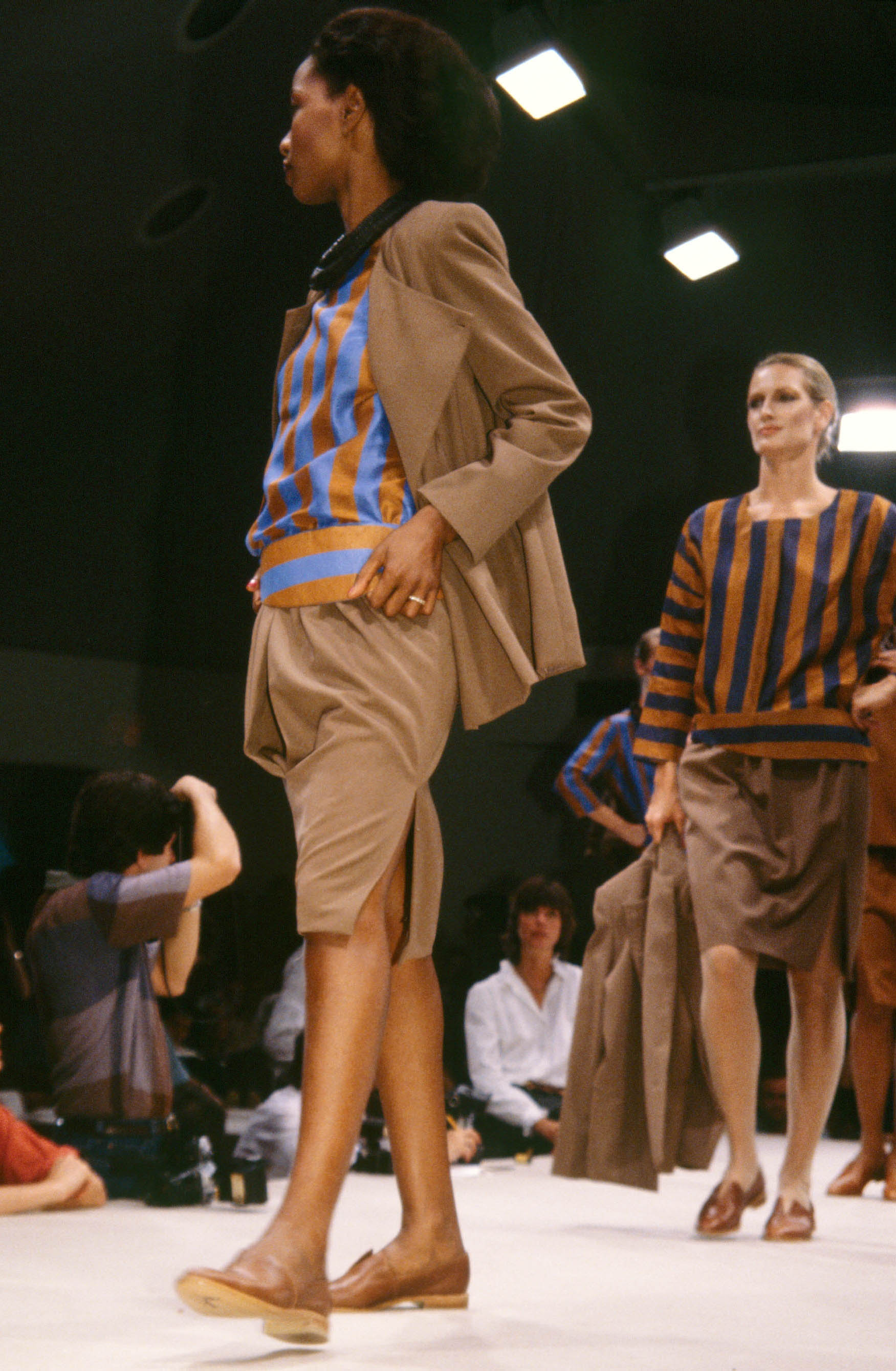 Gianfranco Ferré Prêt-à-porter Donna Primavera/Estate 1981, Look n. 30.