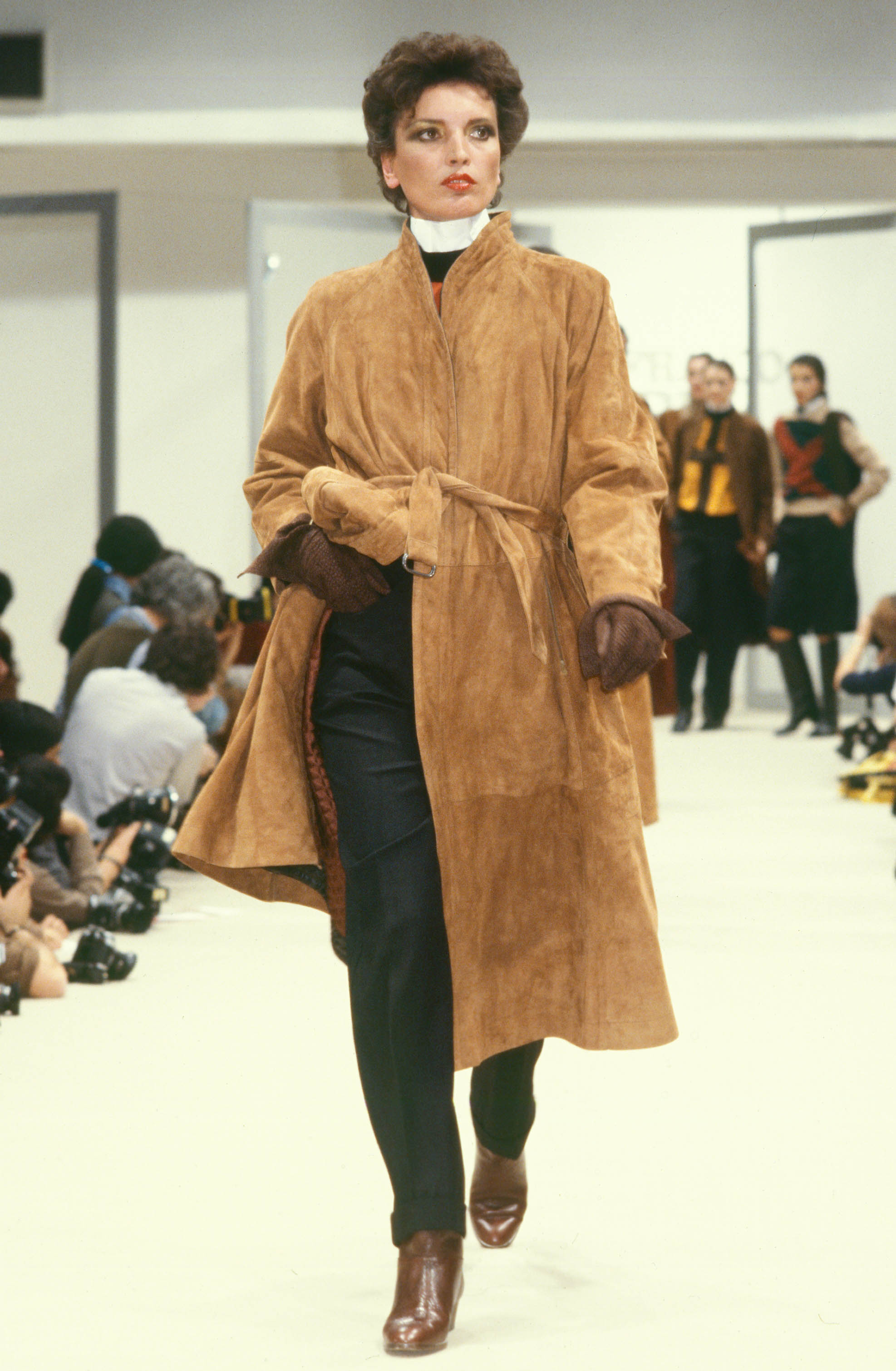 Gianfranco Ferré Prêt-à-porter Donna Autunno/Inverno 1980-81, Look n. 36, modella Danka Schroeder.