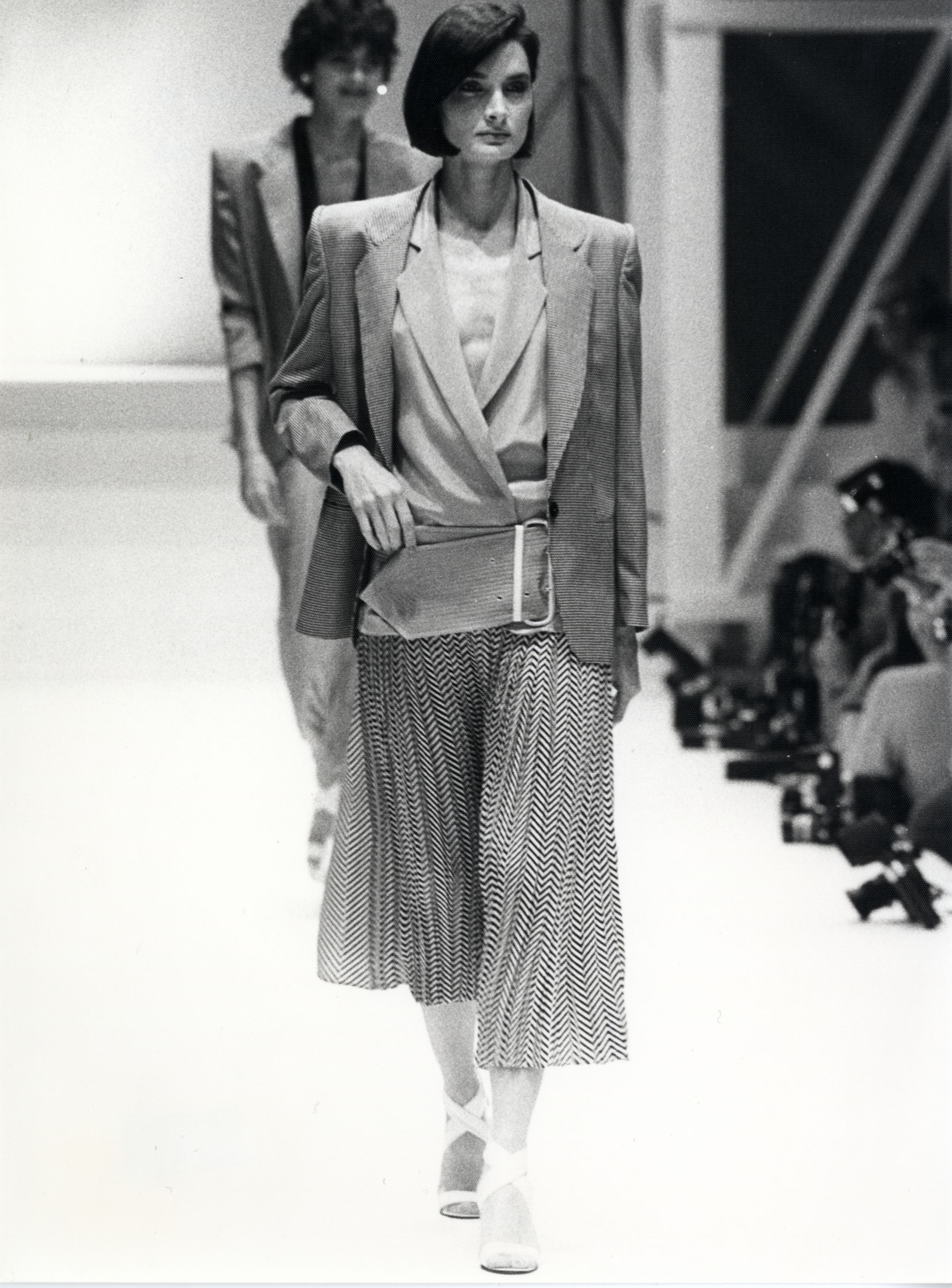 Gianfranco Ferré Prêt-à-porter Donna Primavera/Estate 1984, Look n. 36. Modella Margaret Donohoe.