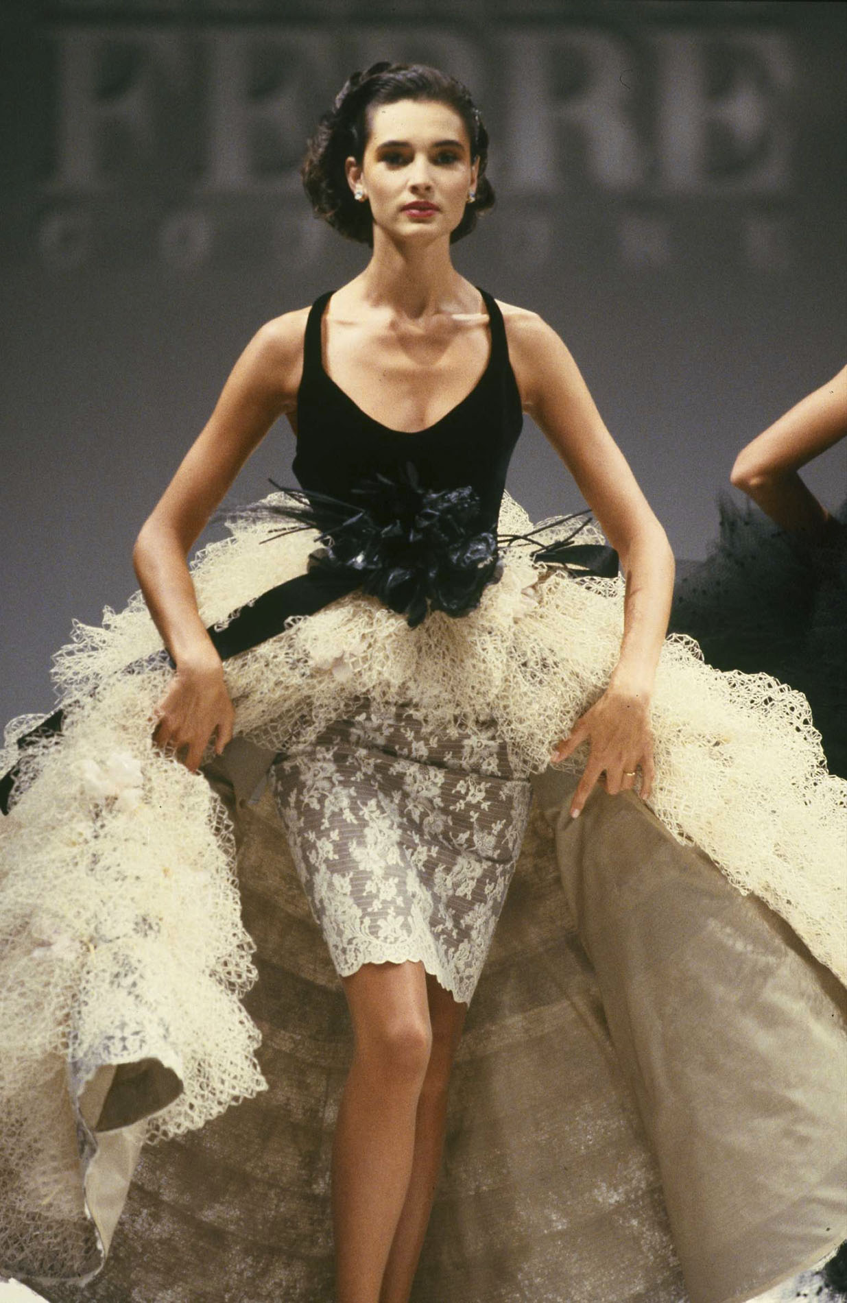 Gianfranco Ferré Alta Moda Primavera/Estate 1989, Look n. 66, modella Daniela Ghione.