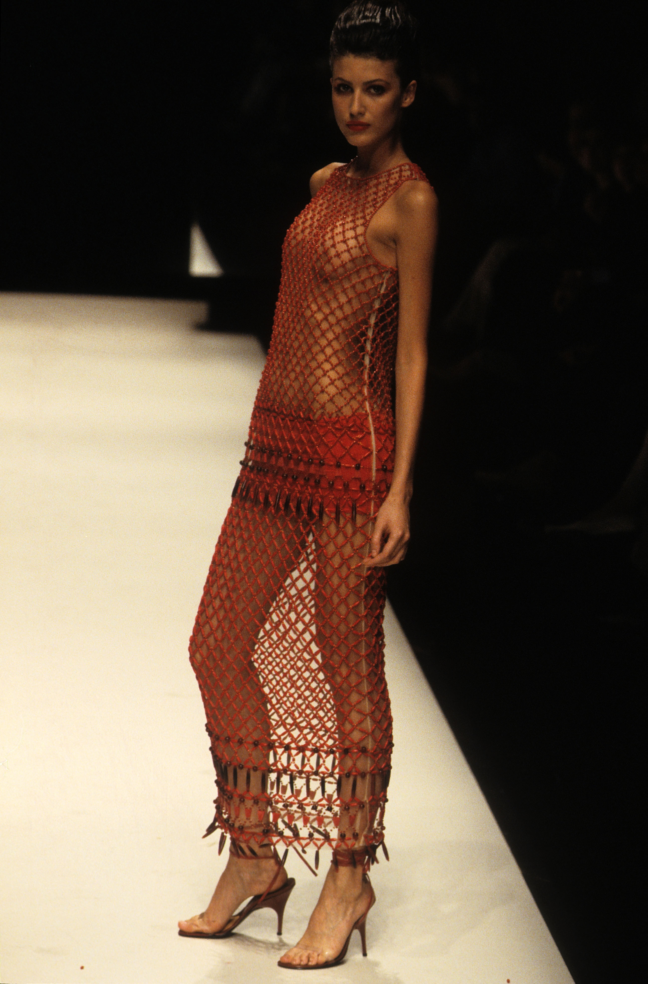 Gianfranco Ferré Prêt-à-porter Donna Primavera/Estate 2001, Look n. 70. Modella Michelle Alves.