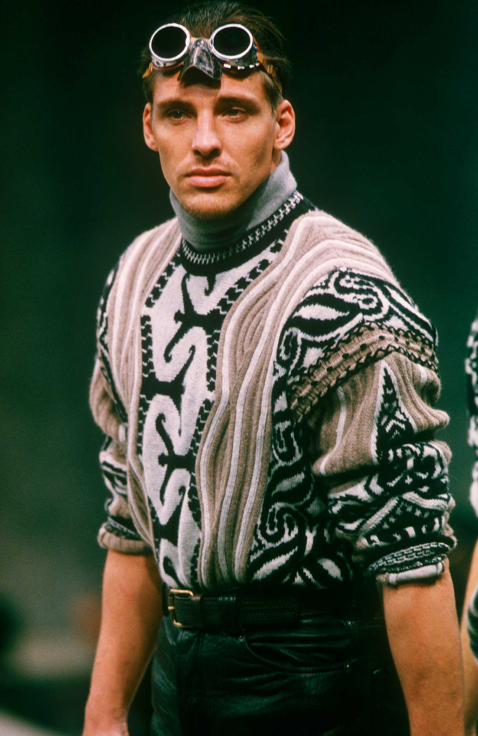 Gianfranco Ferré Prêt-à-porter Uomo Autunno/Inverno 1994-95, Look n. 22.
