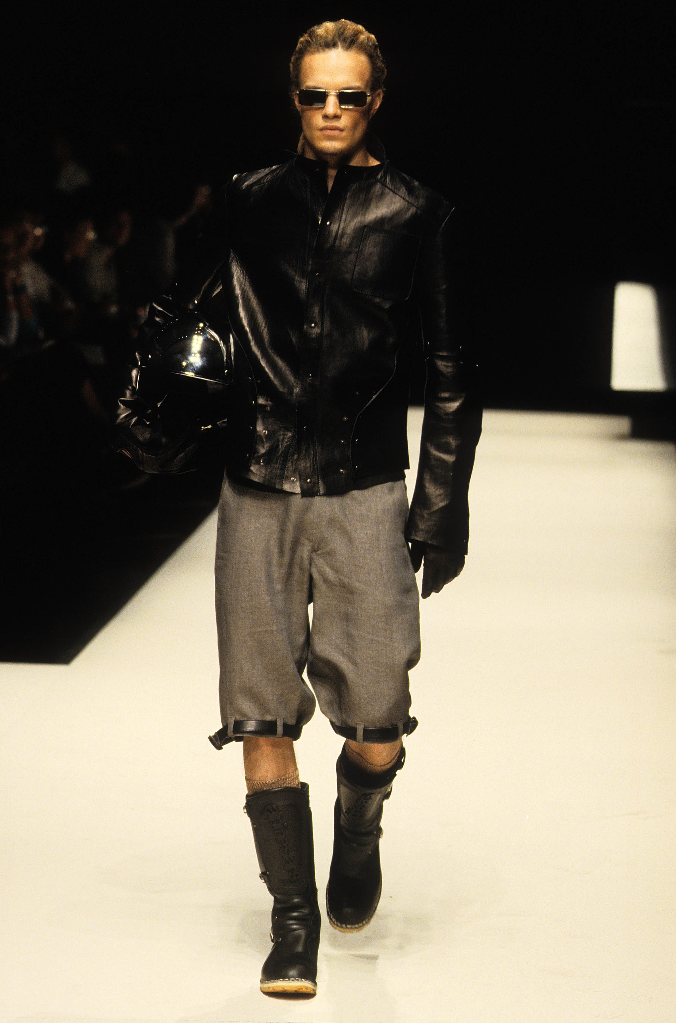 Gianfranco Ferré Prêt-à-porter Uomo Primavera/Estate 2001, Look n. 29.