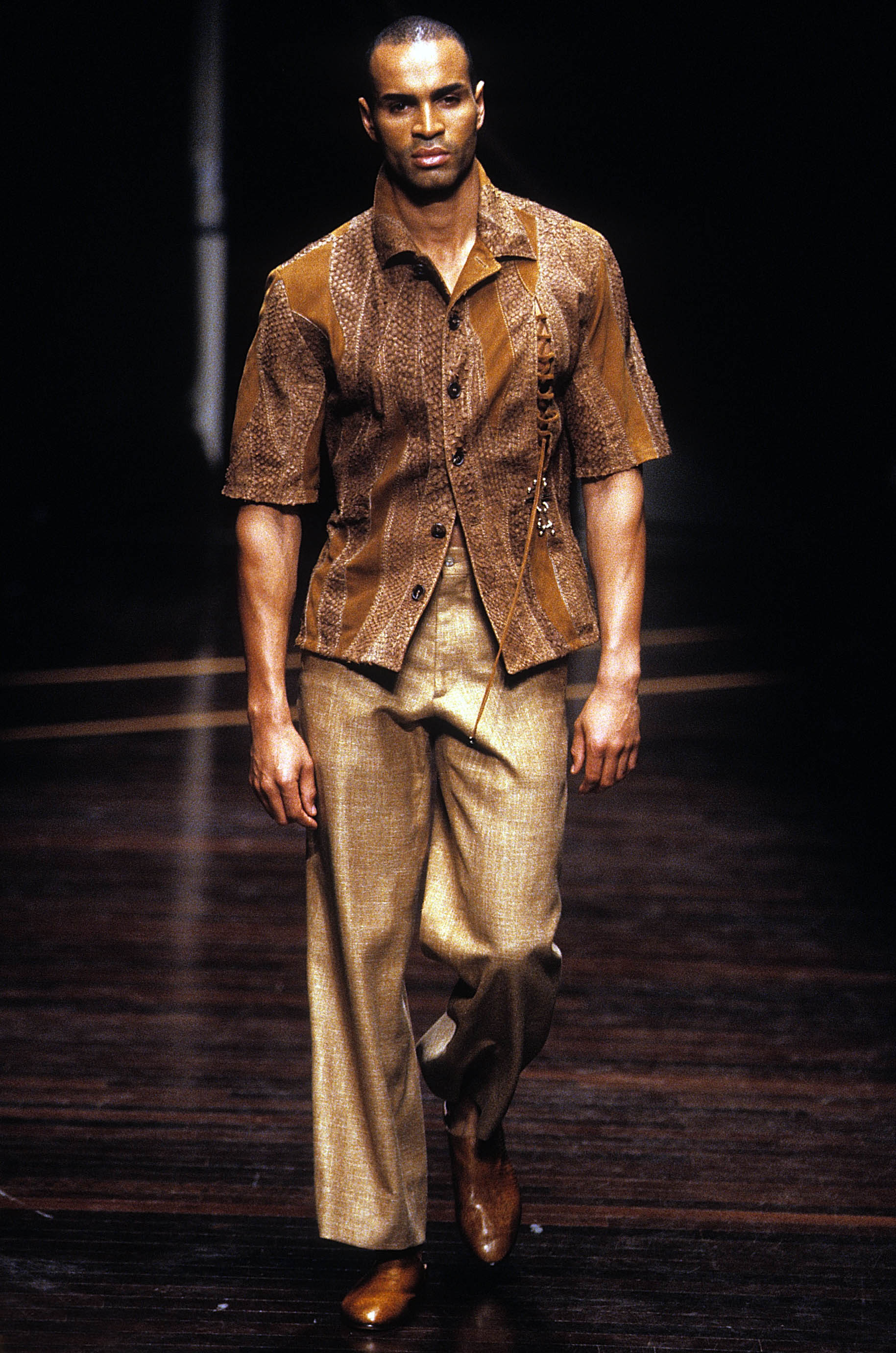 Gianfranco Ferré Prêt-à-porter Uomo Primavera/Estate 2000, Look n. 42.
