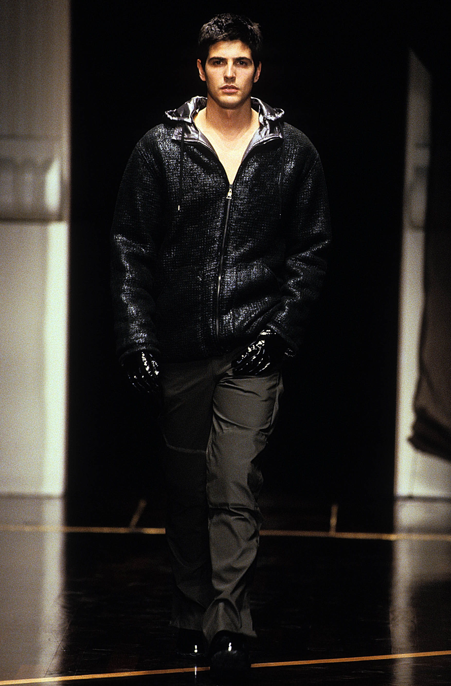 Gianfranco Ferré Men’s Ready-to-wear Fall/Winter 1999-00, Look n. 43.