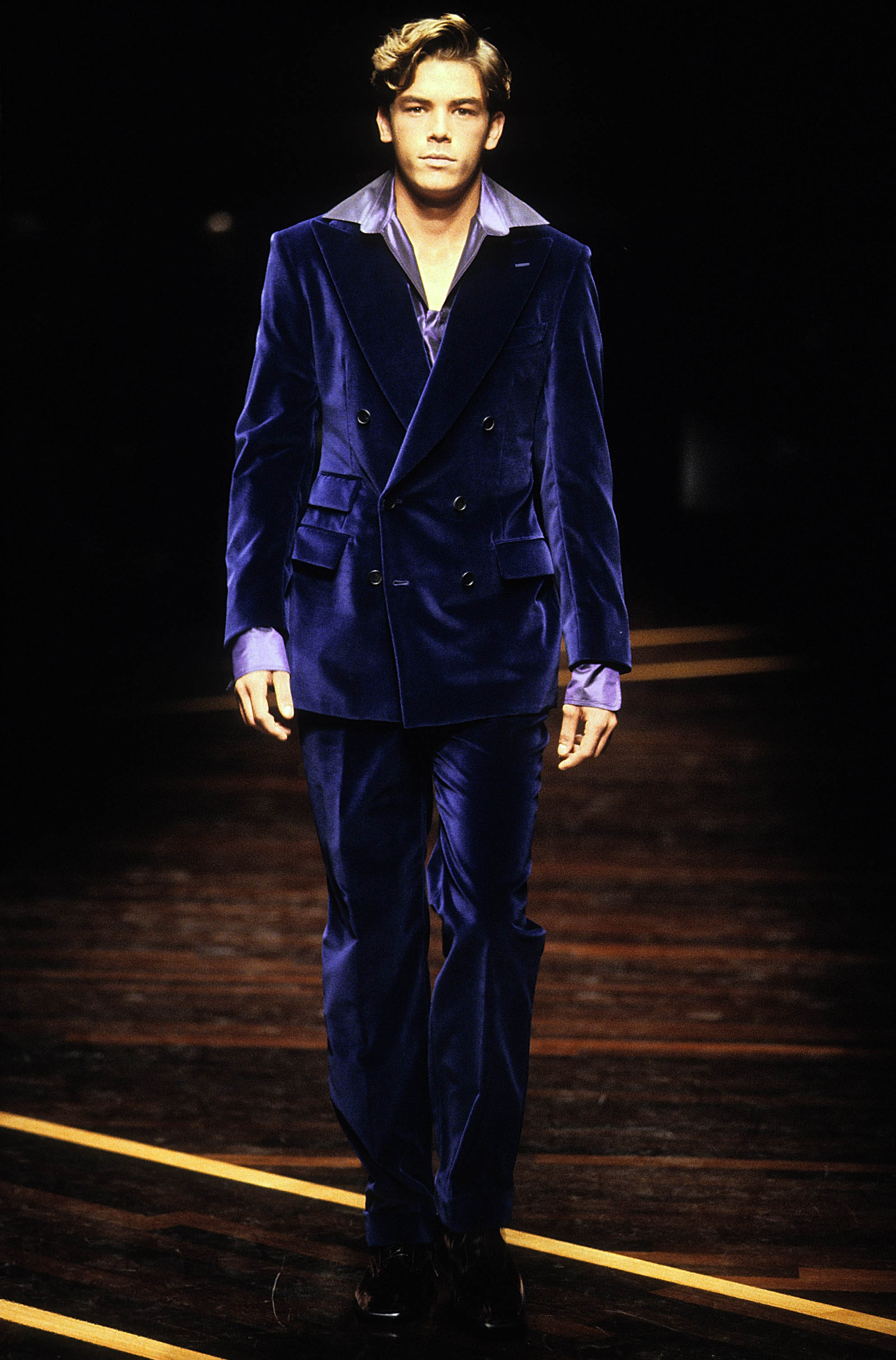 Gianfranco Ferré Prêt-à-porter Uomo Autunno/Inverno 2000-01, Look n. 73.