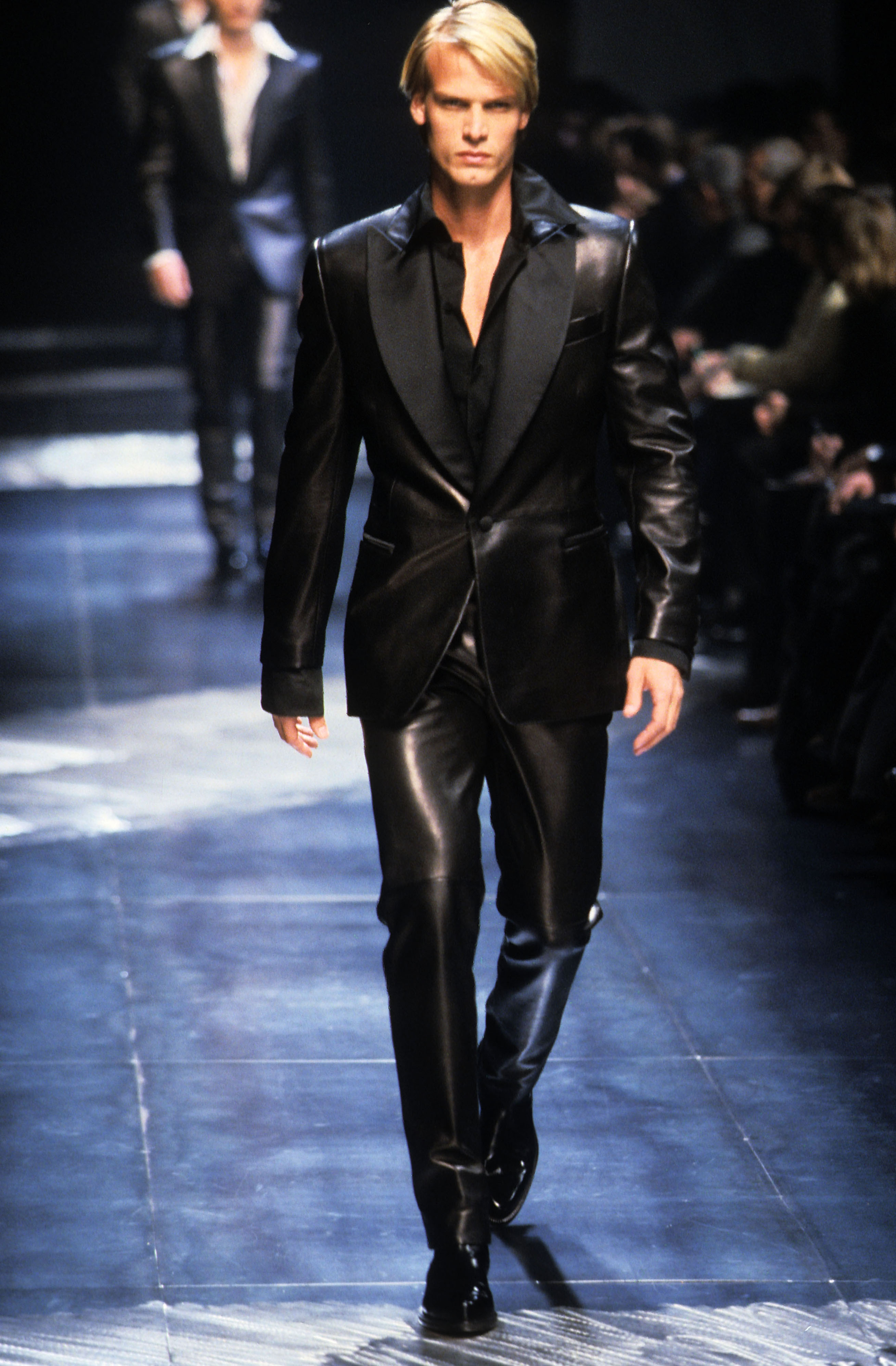 Gianfranco Ferré Prêt-à-porter Uomo Autunno/Inverno 1998-99, Look n. 90.