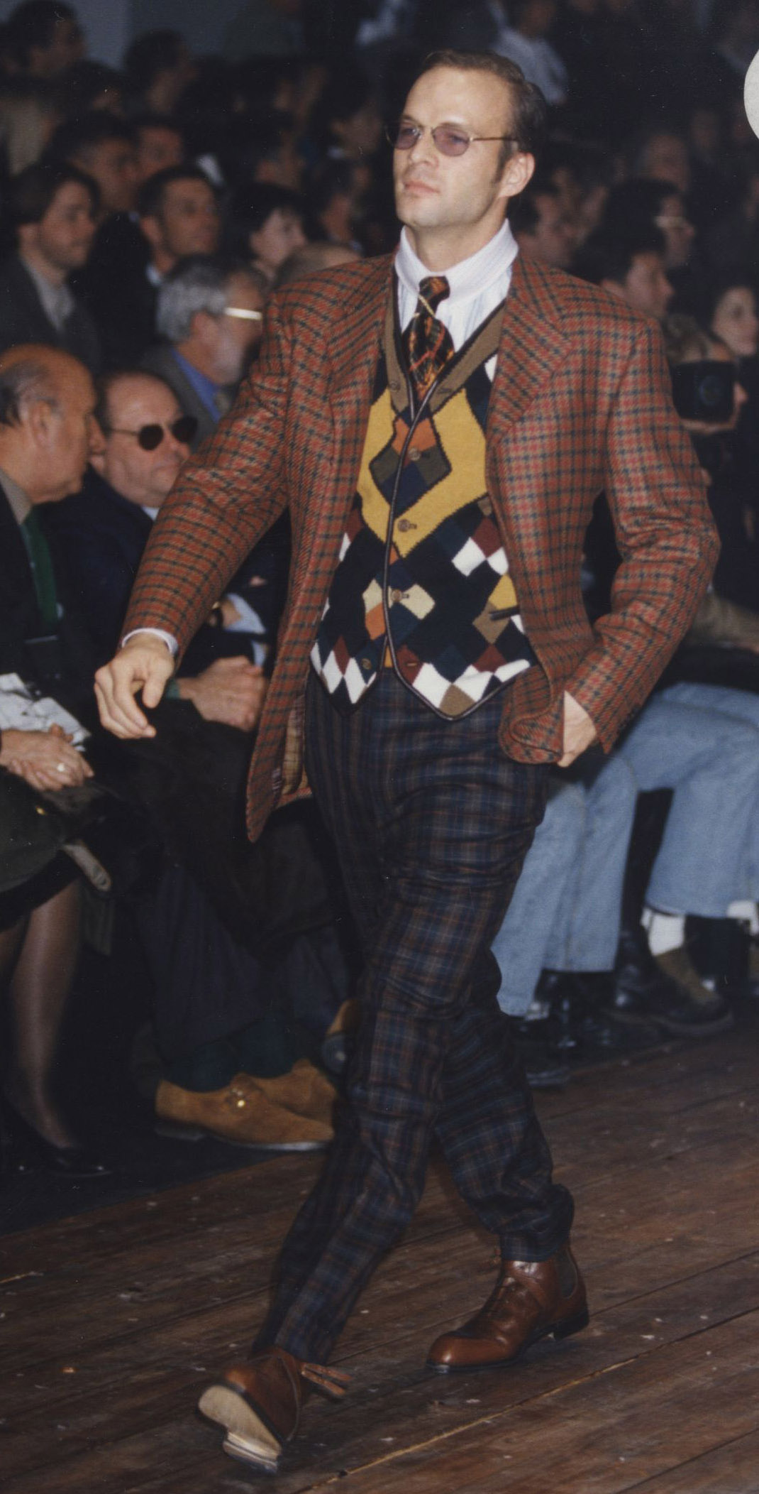 Gianfranco Ferré Prêt-à-porter Uomo Autunno/Inverno 1995-96, Look n. 97.