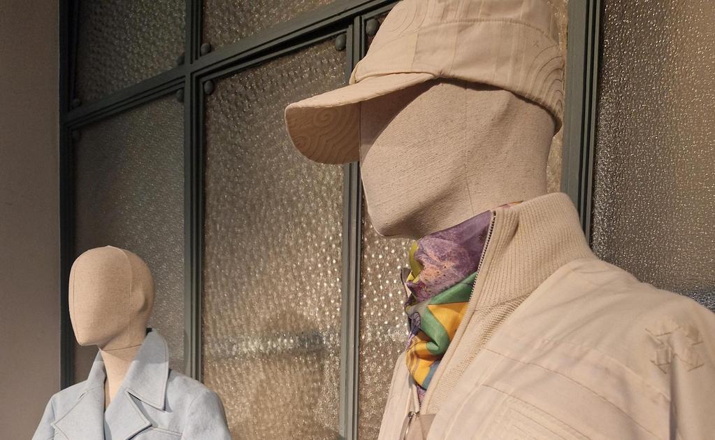 Como se Cria uma Coleção de Moda? Da Pesquisa de Tendências ao Desenvolvimento de Produto