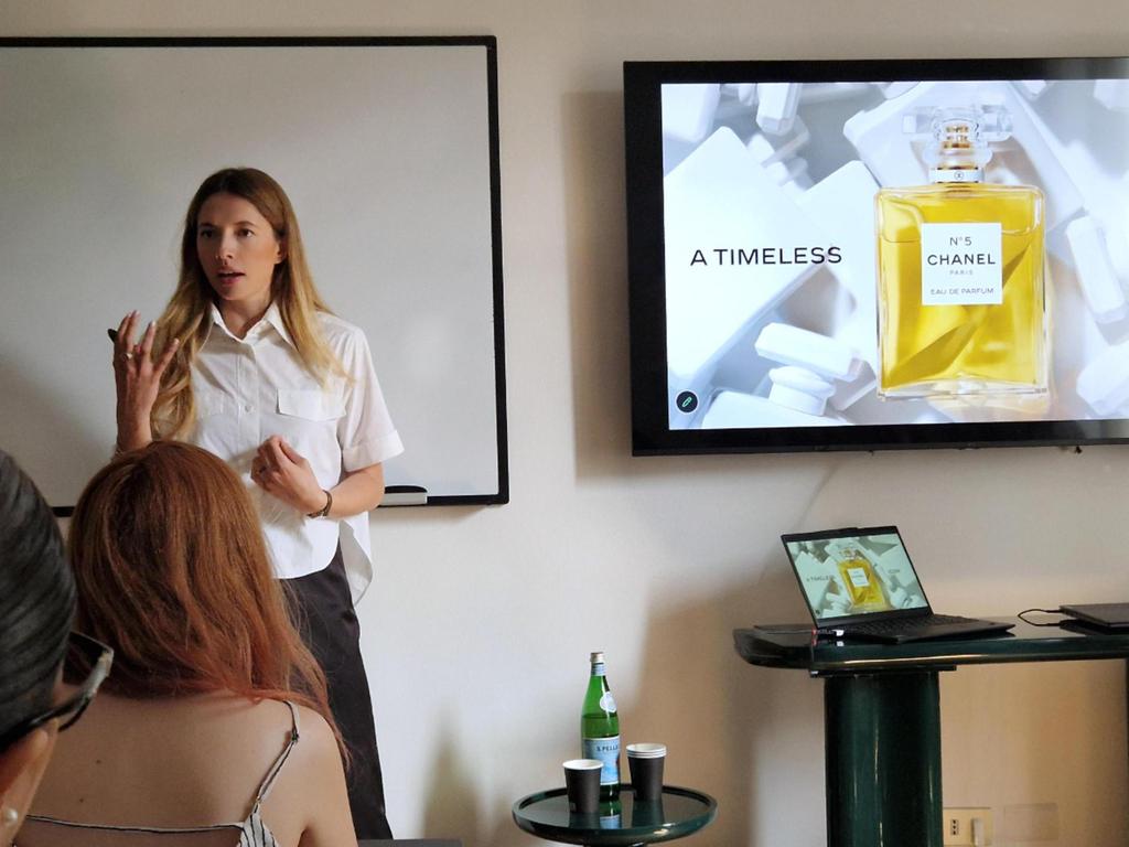 Fashion HR Management: Careers, Skills & Opportunities in Luxury Fashion