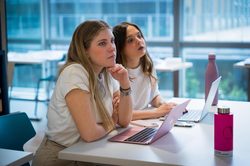 Valorizzare i talenti: IIFM Milano assegna borse di studio agli studenti della Lebanese American University