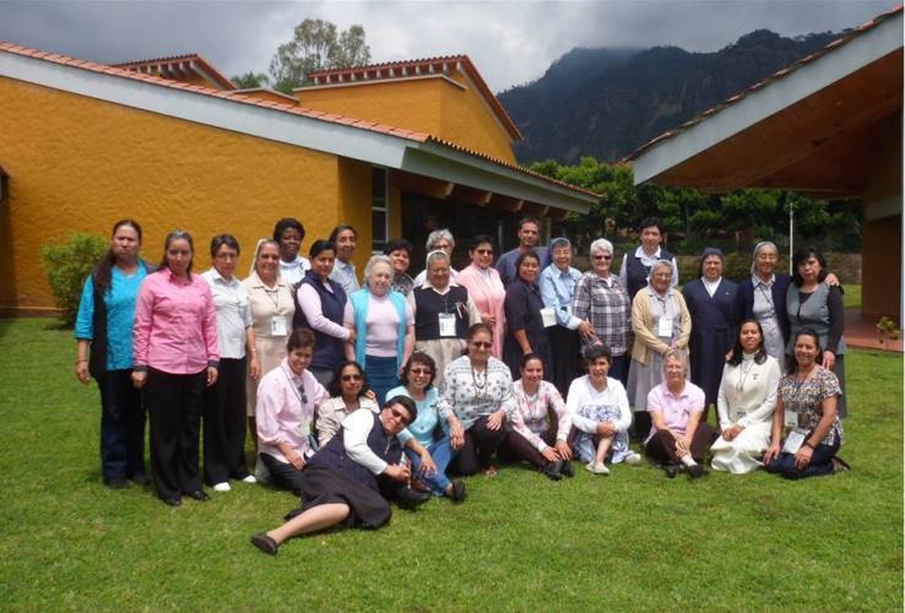 Red Rahamim, the Mexican network of religious working against trafficking in persons is now established.
